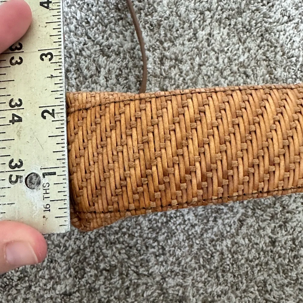 Fossil Tan Woven Straw Shoulder Bag‎